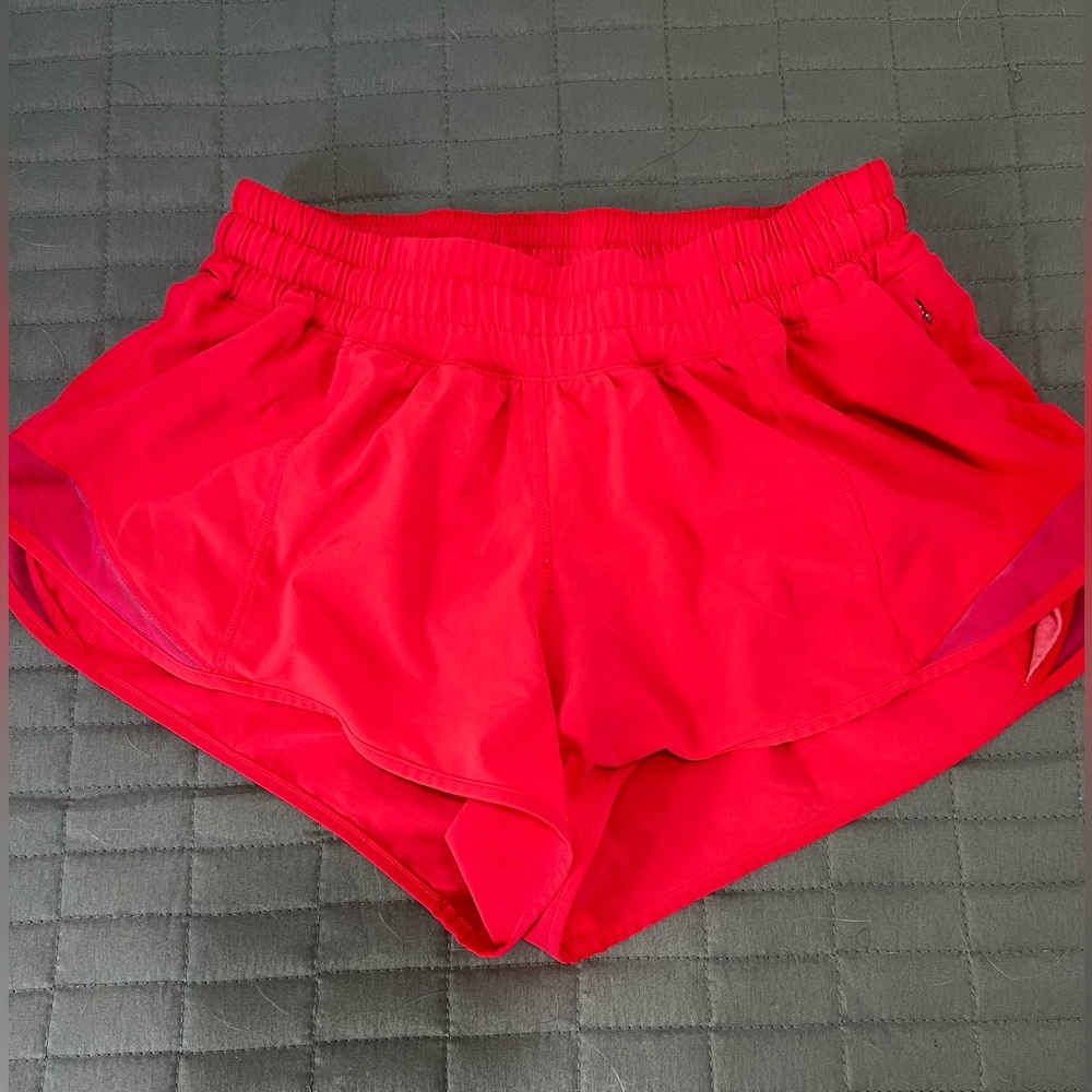 Hotty Hot Short